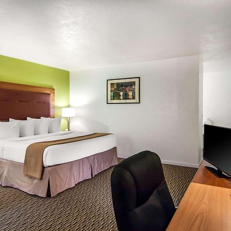 Quality Inn & Suites At Coos Bay North Bend Eksteriør bilde