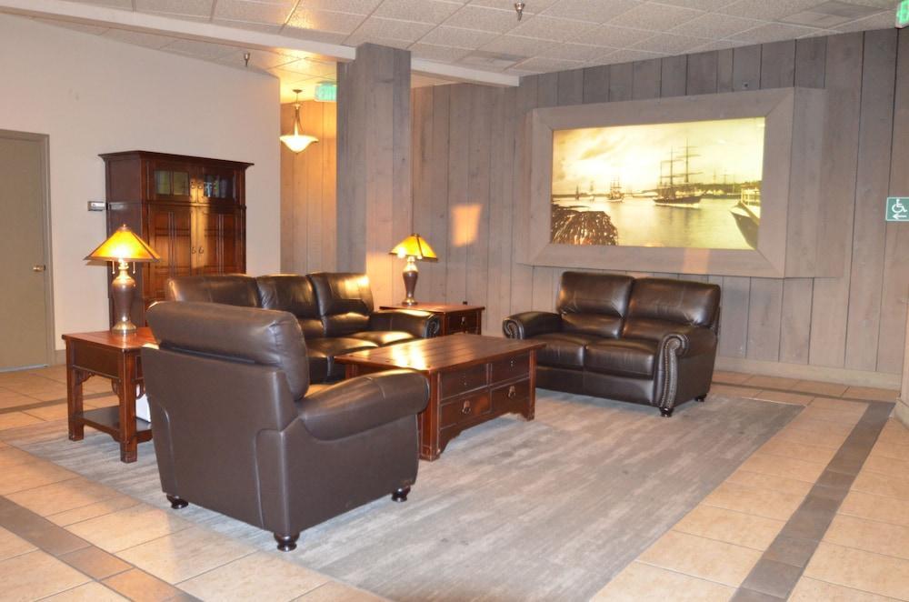 Quality Inn & Suites At Coos Bay North Bend Eksteriør bilde