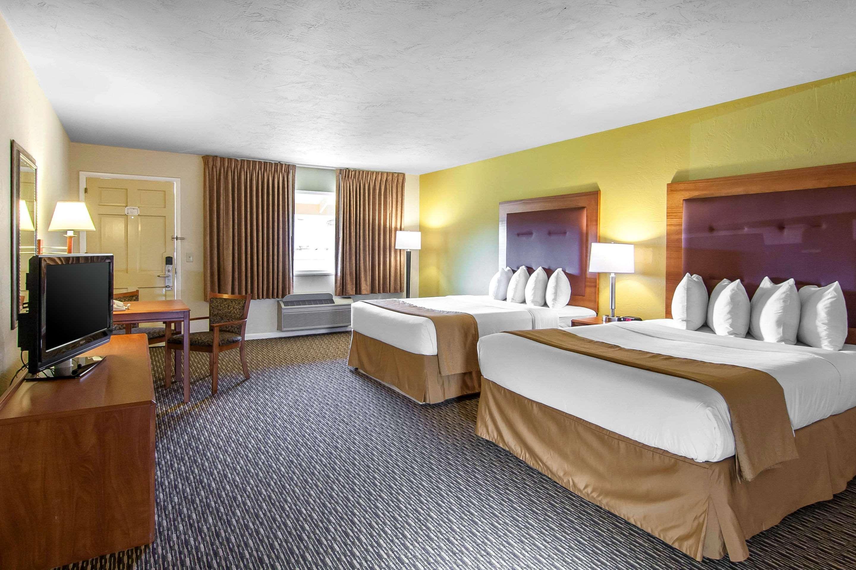 Quality Inn & Suites At Coos Bay North Bend Eksteriør bilde