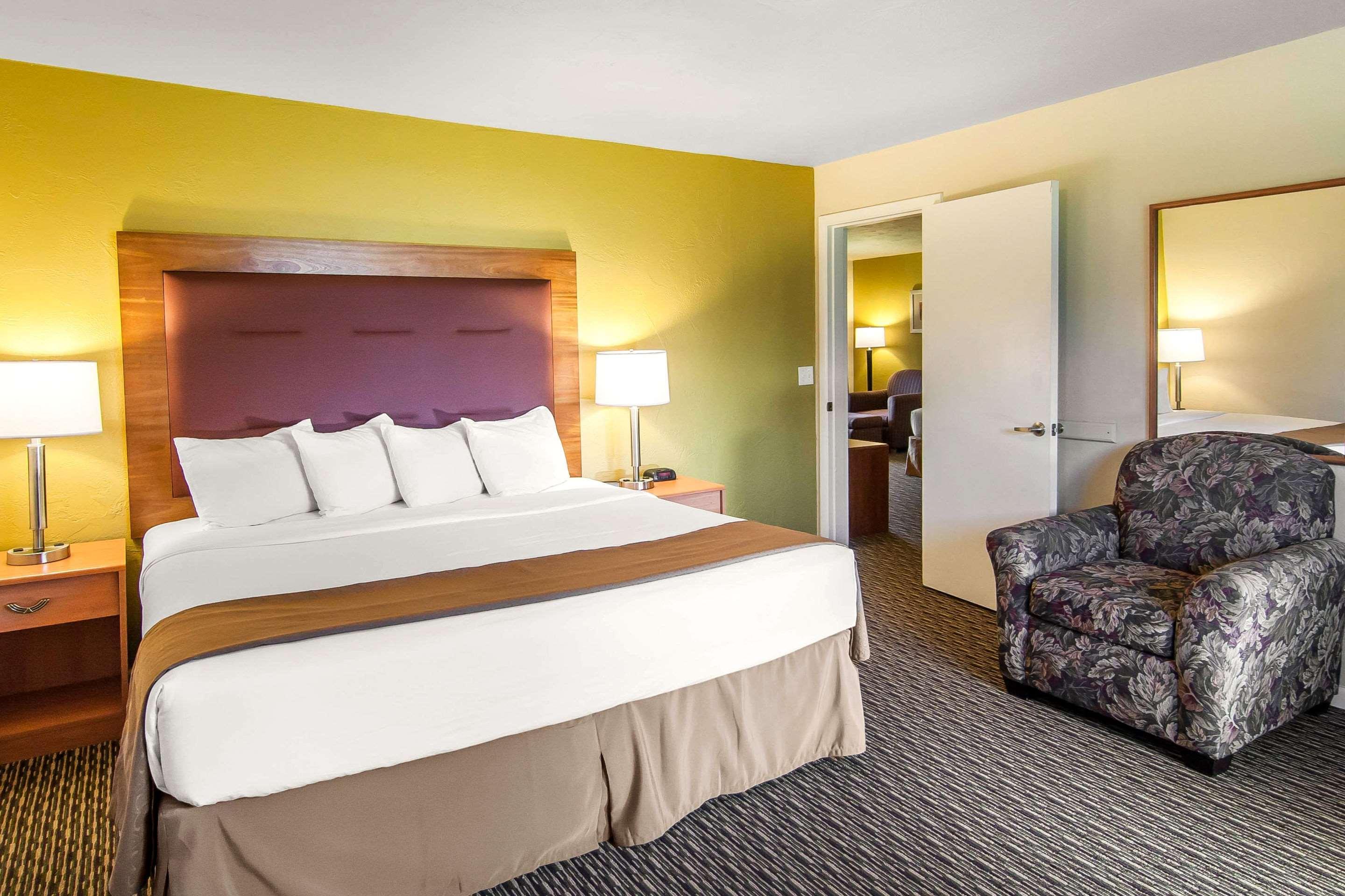 Quality Inn & Suites At Coos Bay North Bend Eksteriør bilde