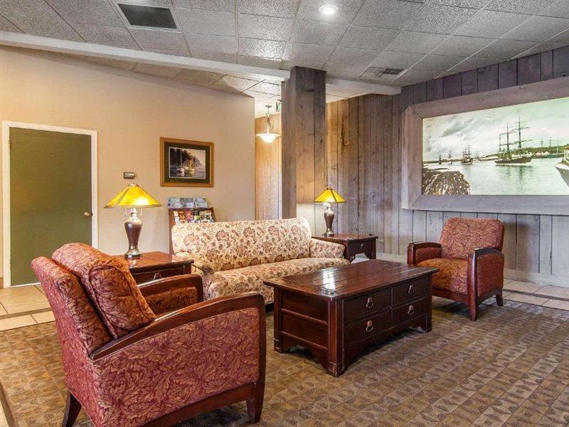 Quality Inn & Suites At Coos Bay North Bend Eksteriør bilde