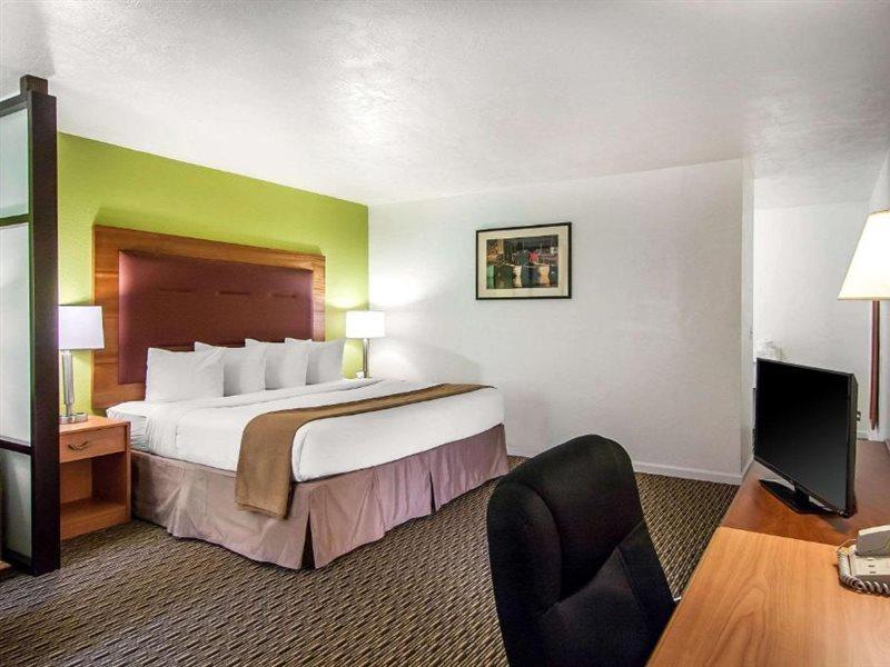 Quality Inn & Suites At Coos Bay North Bend Eksteriør bilde