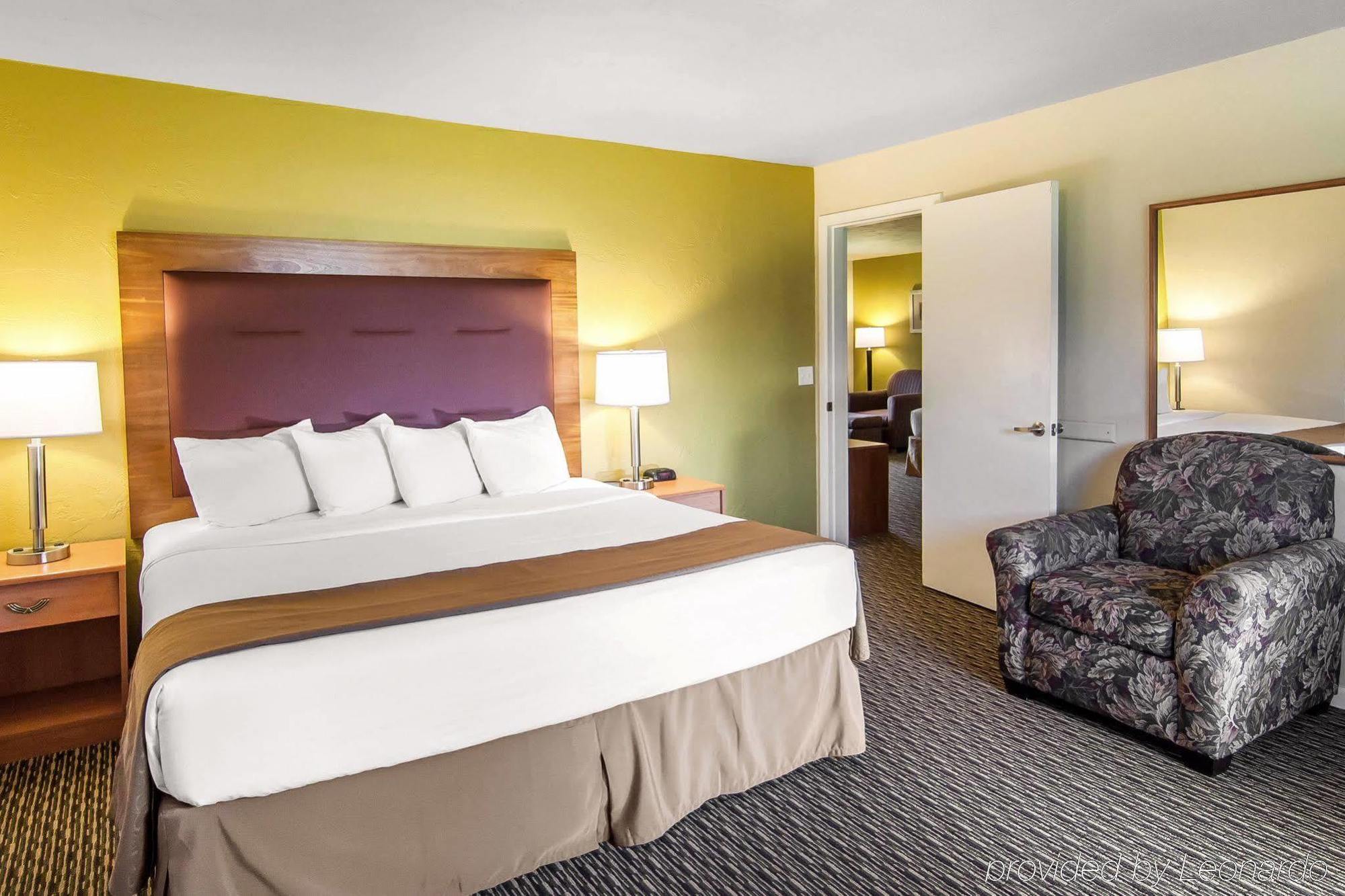 Quality Inn & Suites At Coos Bay North Bend Eksteriør bilde